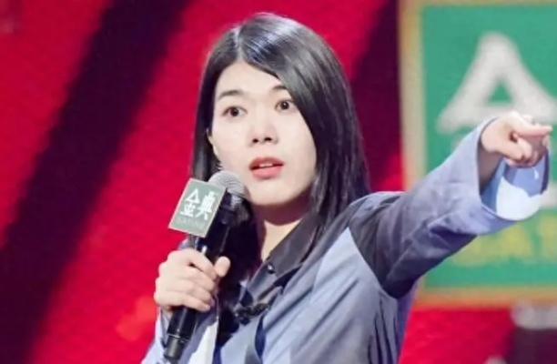 罗永浩力挺杨笠 微博开怼!直言不在乎粉丝流失 罗永浩力挺杨笠 微博开怼!直言不在乎粉丝流失