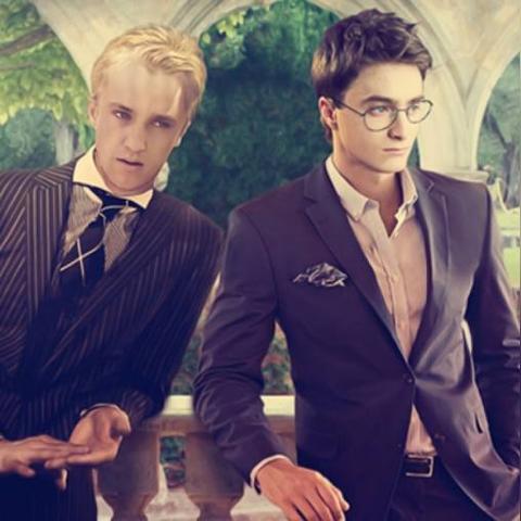 别再搜错了！哈利波特7上映时间真相，分上下两部背后的商业博弈与观影决策全解析