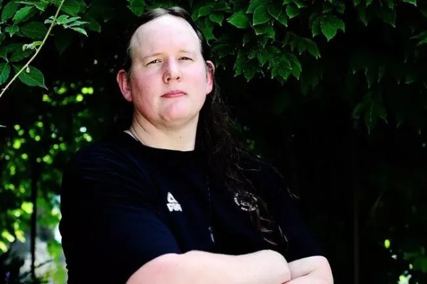 跨性别运动员抗议奥运会卡生理女性：恐跨伤害的是每一个人