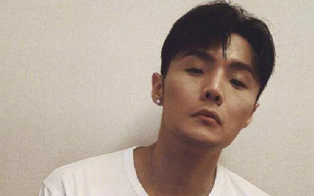 李荣浩狂怼吴向飞：你拿不出证据了 我不再回复你了