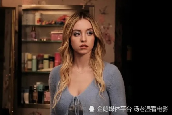 悉尼妹新片《丑闻》遭批评：上身太突出不够还原角色