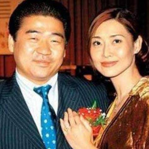 《生化危机4:重制版》商人基本已宣告“超级破产” 《生化危机4:重制版》商人基本已宣告“超级破产”