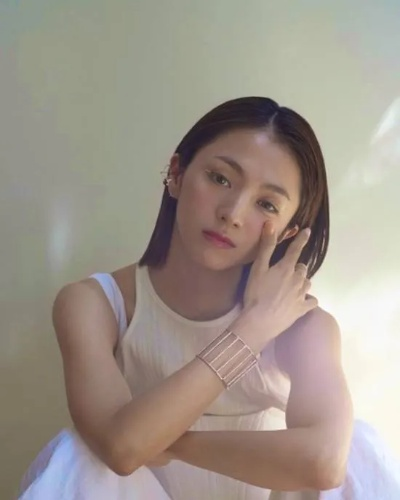 40岁满岛光宣布再婚！男方为32岁国际超模