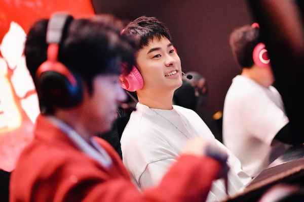 陈赫英雄联盟上分秘籍，2026实战技巧大揭秘，助你快速晋级！