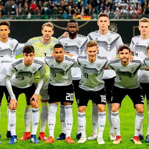 永恒之塔采集升级终极攻略，2026年高效资源收集如何助你飙升等级？