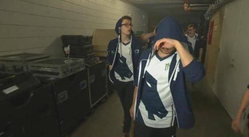 剧毒术士新版本出装思路，2026年如何用毒瘤流破解速推阵容？