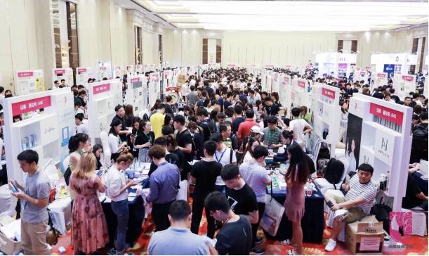 2020年LPL全明星赛深度解码,如何解锁娱乐盛宴与玩家痛点全攻略? 2020年LPL全明星赛深度解码,如何解锁娱乐盛宴与玩家痛点全攻略?